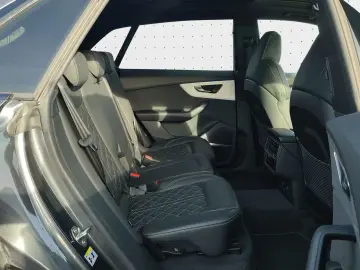 AUDI Q8 50 TDI quattro S line
