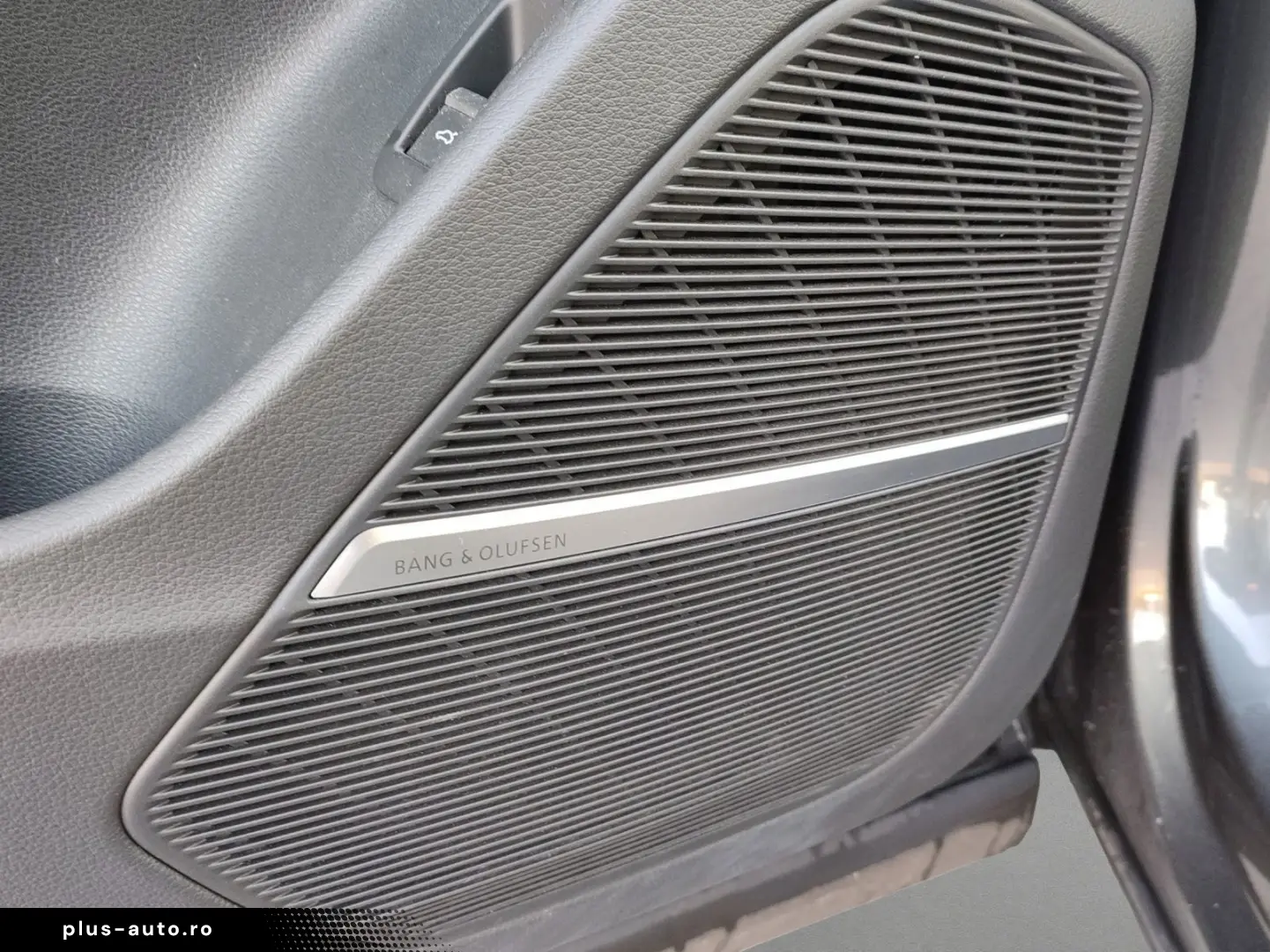 AUDI Q8 50 TDI quattro S line