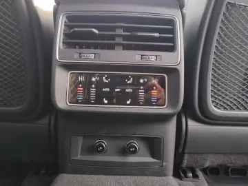 AUDI Q8 50 TDI quattro S line