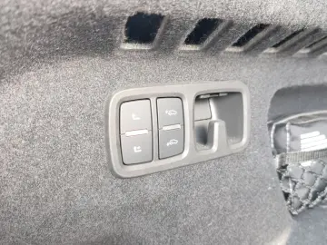 AUDI Q8 50 TDI quattro S line