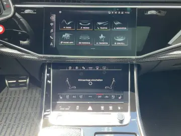 AUDI Q8 TDI quattro competition plus S