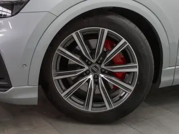 AUDI Q8 60 TFSIe Q 2x S LINE S-SITZE