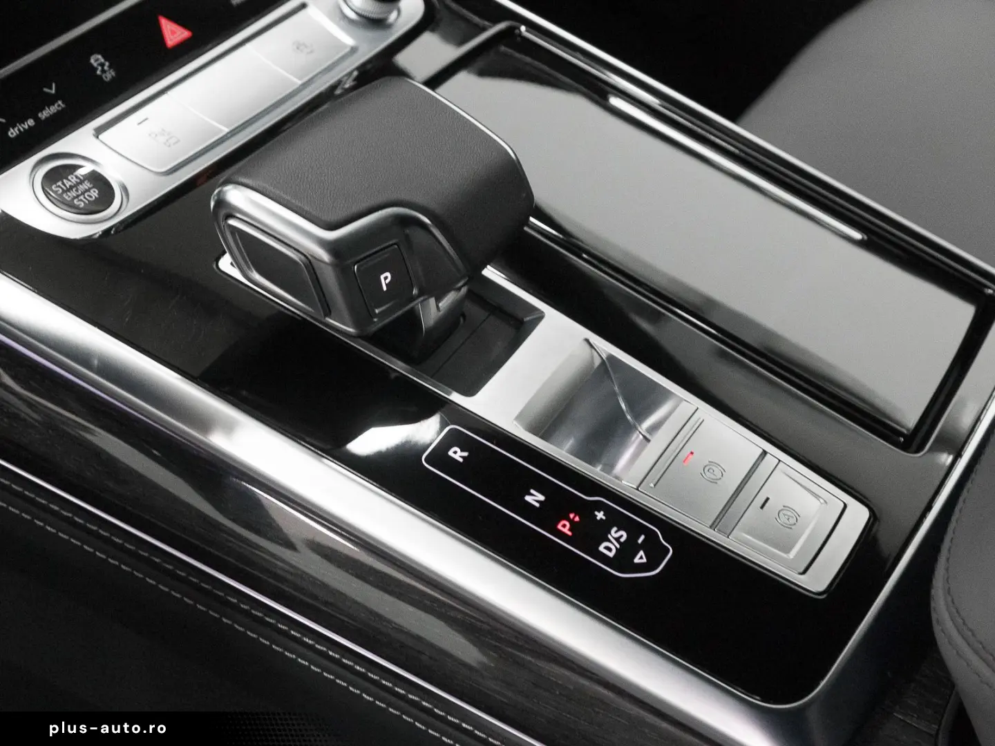 AUDI Q8 60 TFSIe Q 2x S LINE S-SITZE