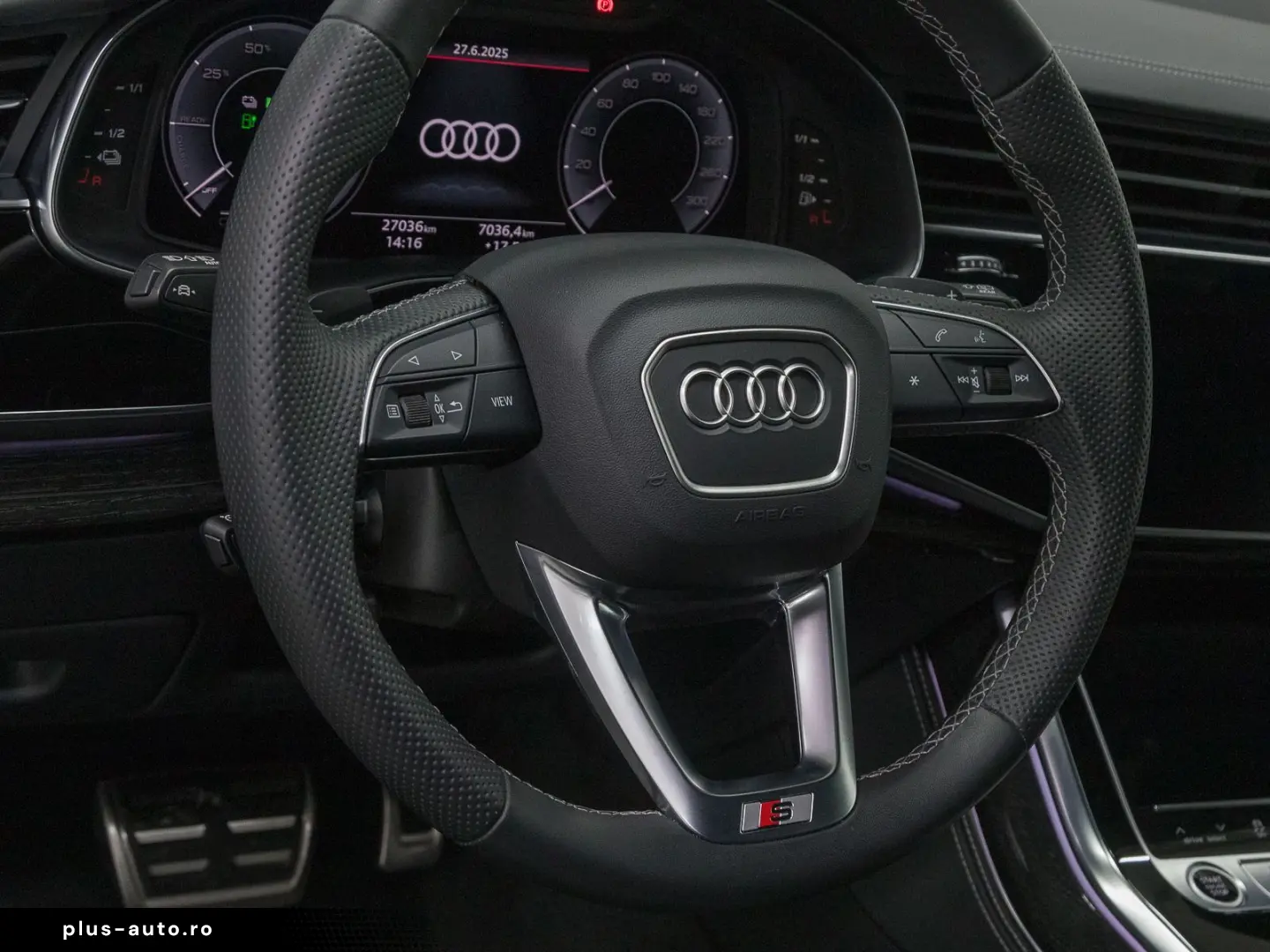 AUDI Q8 60 TFSIe Q 2x S LINE S-SITZE