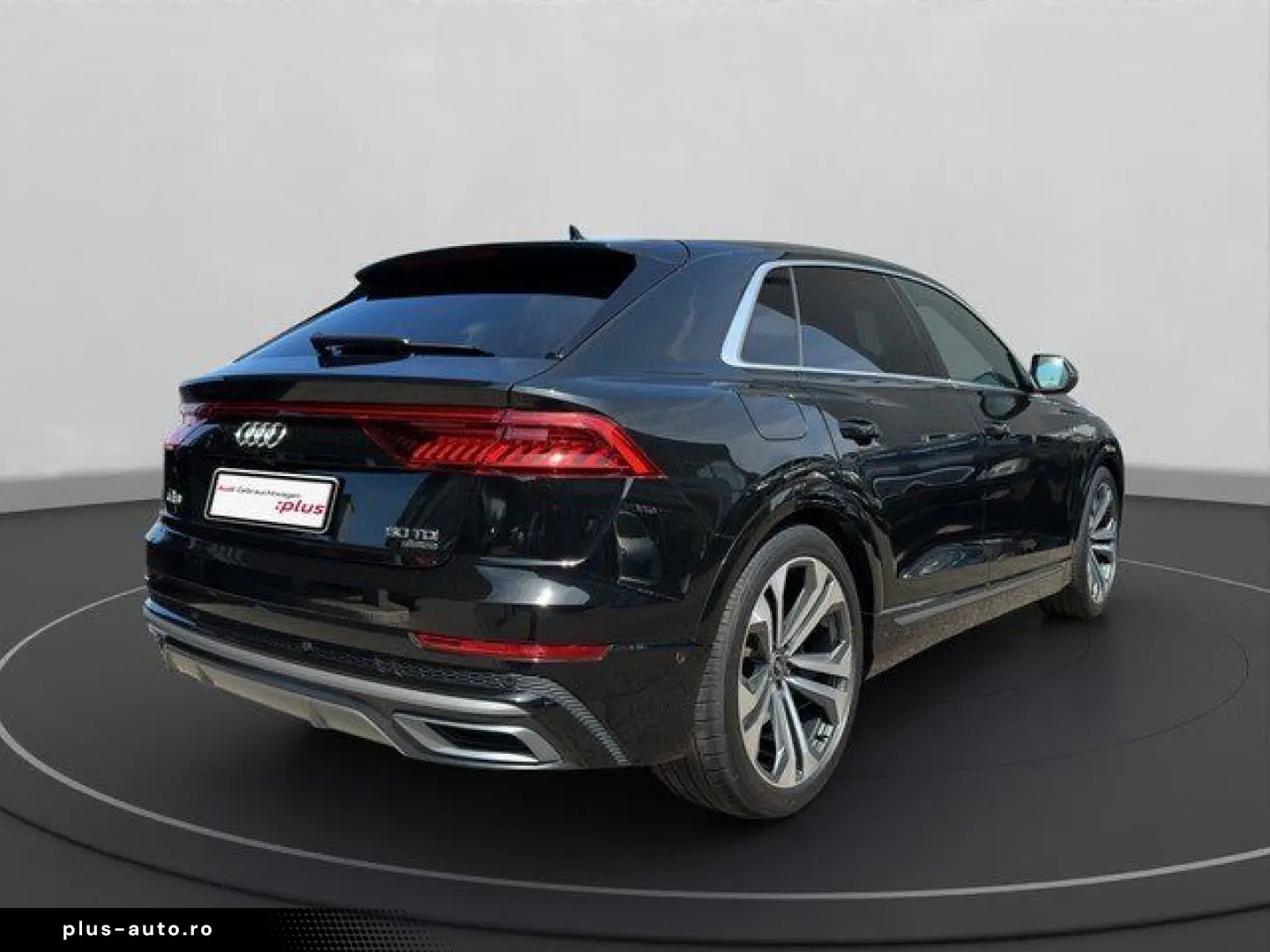 AUDI Q8 50 TDI quattro  S line