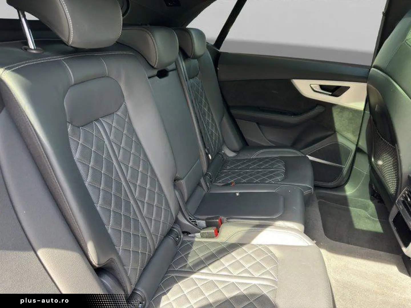 AUDI Q8 50 TDI quattro  S line