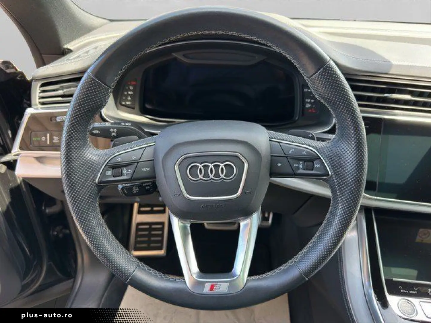 AUDI Q8 50 TDI quattro  S line