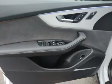 AUDI Q8 50 TDI q. Tiptr. S-Line