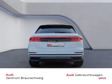 AUDI Q8 55 TFSI quattro Tiptronic