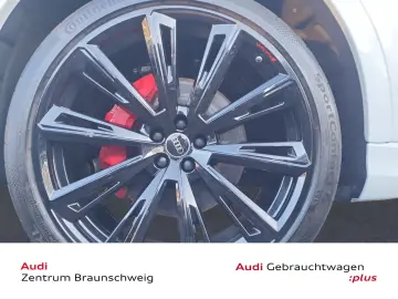 AUDI Q8 55 TFSI quattro Tiptronic