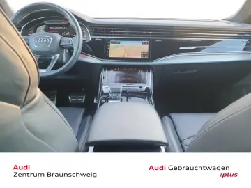 AUDI Q8 55 TFSI quattro Tiptronic