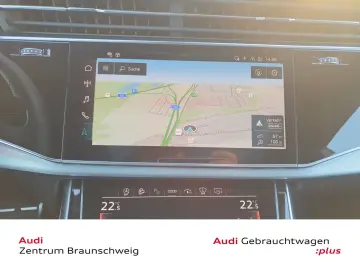 AUDI Q8 55 TFSI quattro Tiptronic