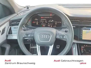 AUDI Q8 55 TFSI quattro Tiptronic