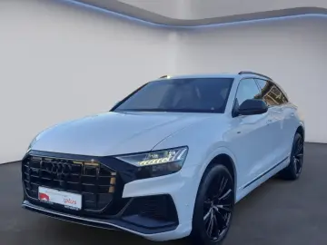AUDI Q8 55 TFSI quattro Tiptronic