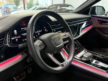 AUDI Q8 3.0 TDI Quattro S-Line