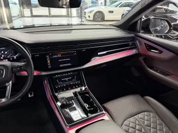 AUDI Q8 3.0 TDI Quattro S-Line