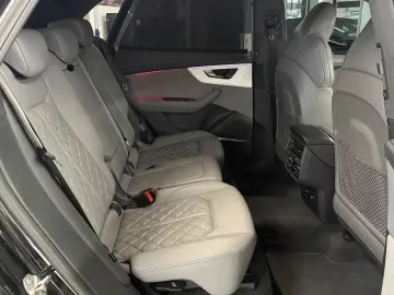 AUDI Q8 3.0 TDI Quattro S-Line