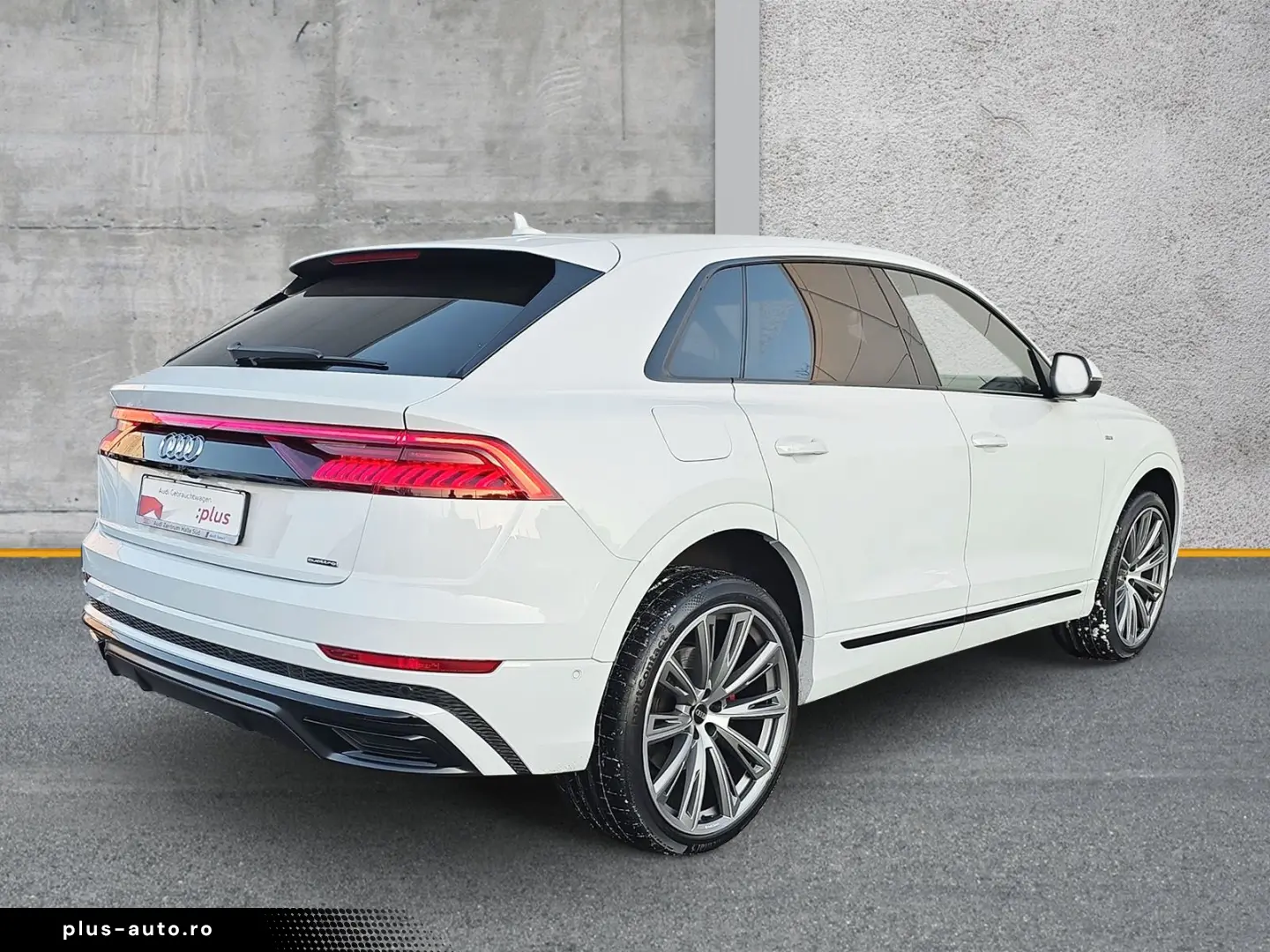 AUDI Q8 55 TFSI qu 340 PS AHK HD