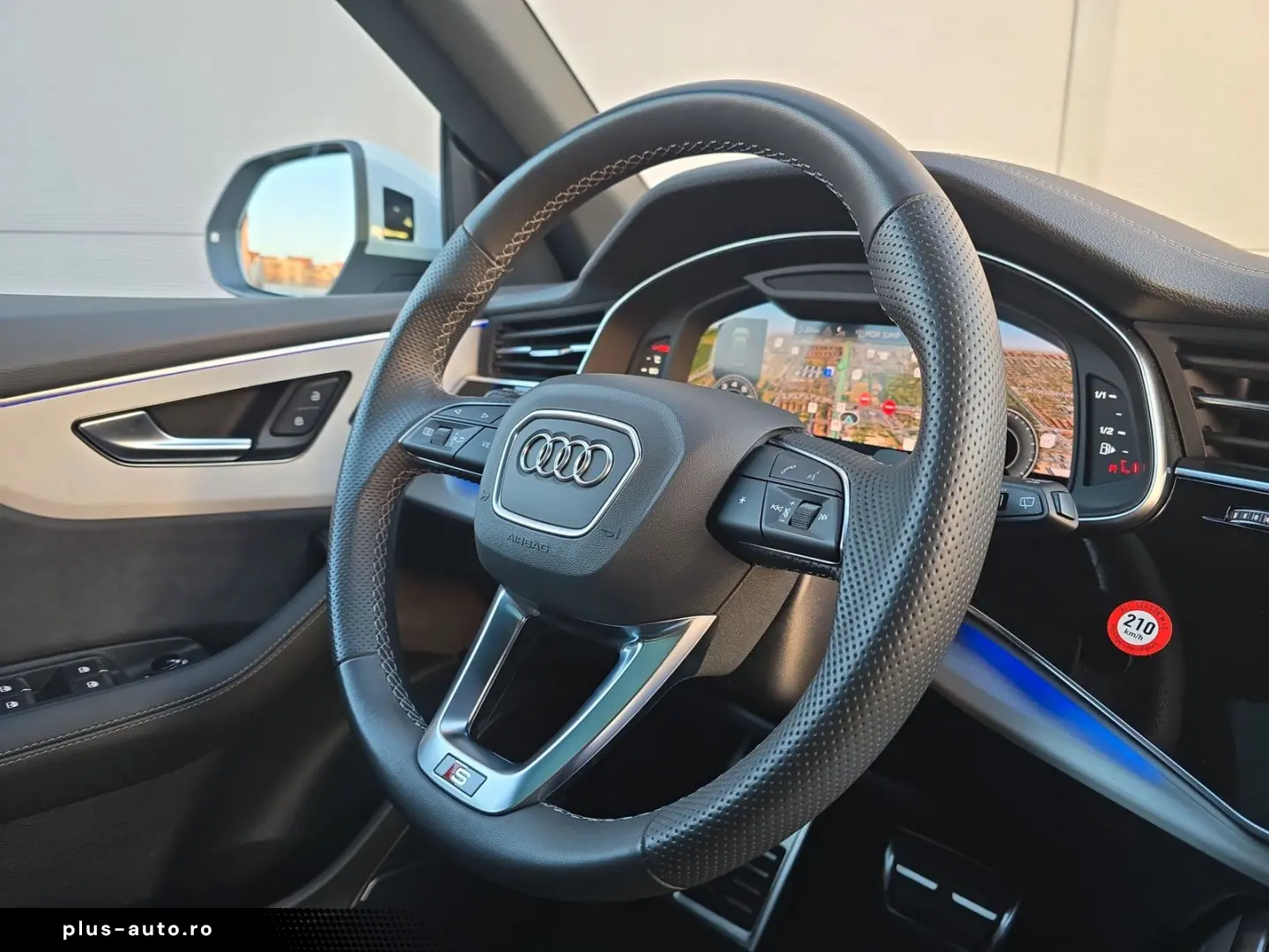 AUDI Q8 55 TFSI qu 340 PS AHK HD