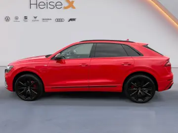 AUDI Q8 50 TDI quattro  S Line