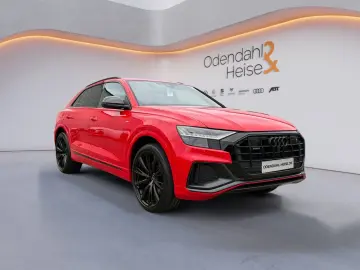 AUDI Q8 50 TDI quattro  S Line