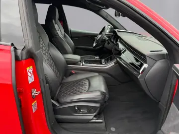 AUDI Q8 50 TDI quattro  S Line