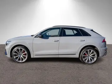 AUDI Q8 S line 50TDI quattro