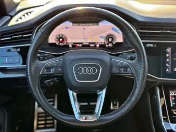AUDI Q8 45TDI qu compet.  B&O L