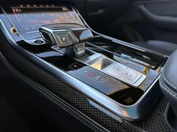 AUDI Q8 45TDI qu compet.  B&O L