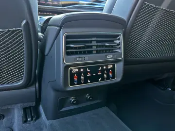 AUDI Q8 45TDI qu compet.  B&O L