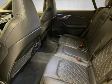 AUDI Q8 50 TDI competition plus