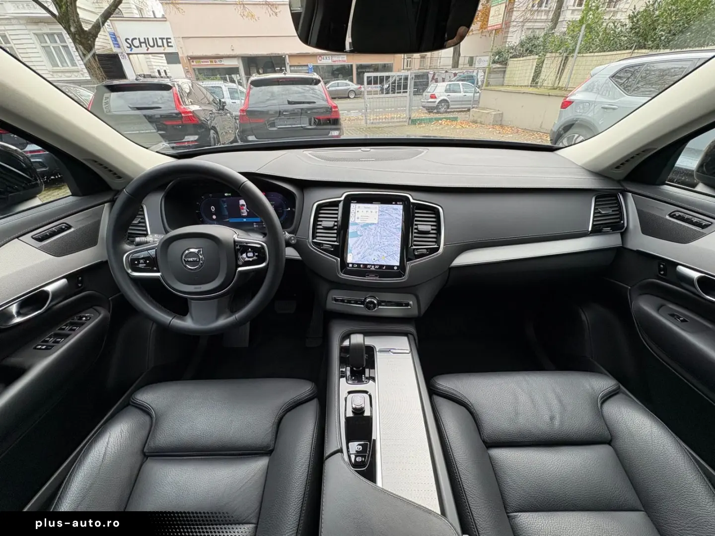 VOLVO XC90 T8 AWD Plus Dark 7 locuri