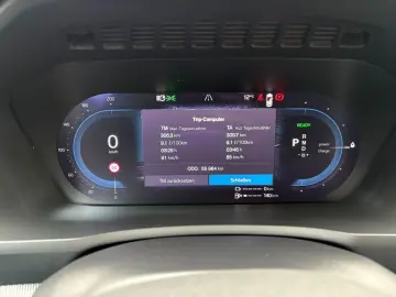 VOLVO XC90 T8 AWD Plus Dark 7 locuri