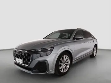 AUDI Q8 S-LINE