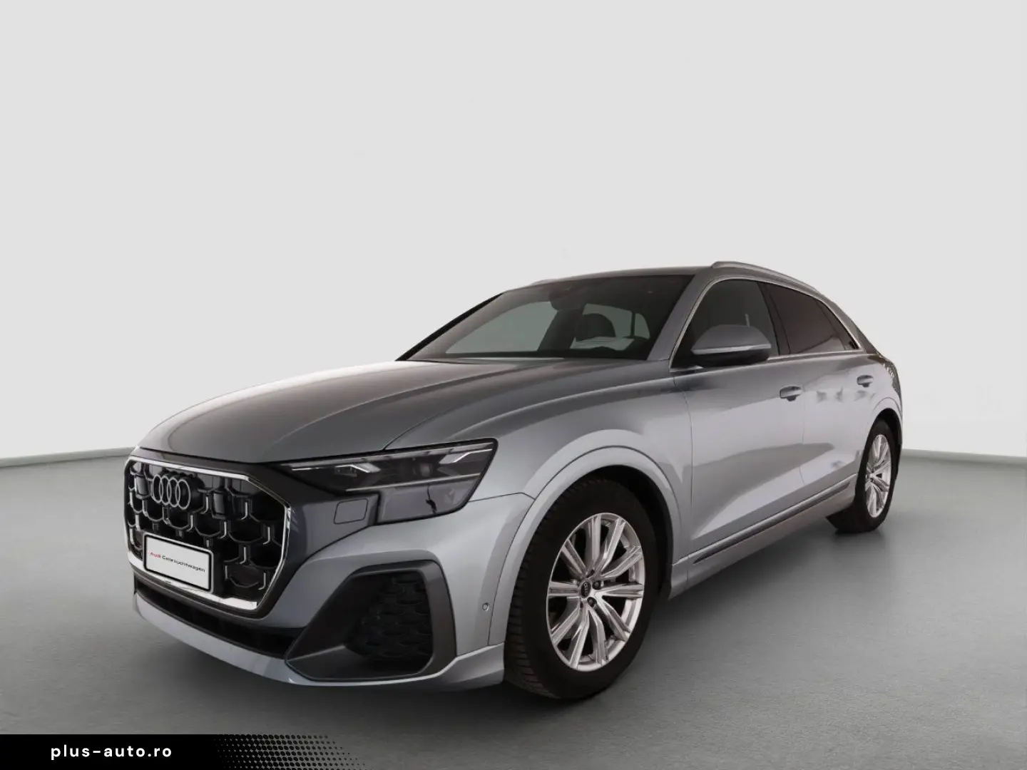 AUDI Q8 S-LINE