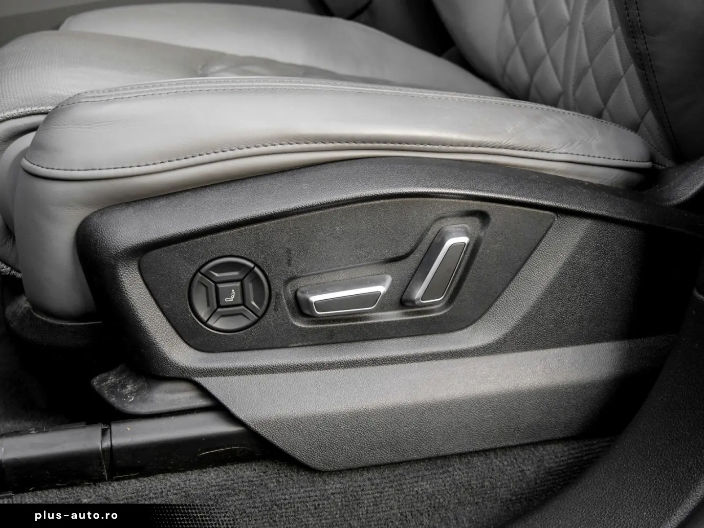 AUDI Q8 S line 50 TDI Ass  Laser 23