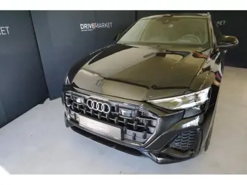 AUDI Q8 50 TDI
