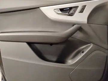 AUDI Q8 50 TDI quattro