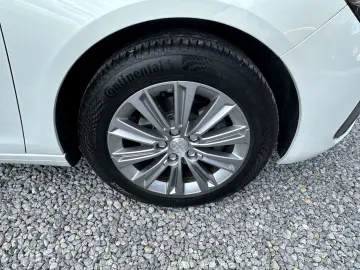 PEUGEOT 308 SW 1.5 HDi Allure Kamera PDC