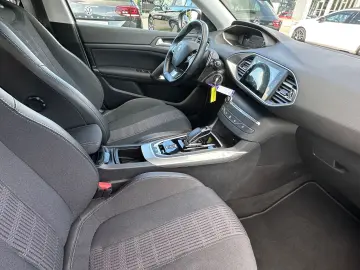 PEUGEOT 308 SW 1.5 HDi Allure Kamera PDC