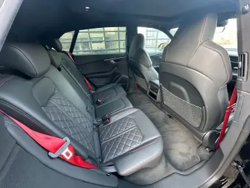 AUDI Q8 50 TDI HUD   Luft   Pano   UPE   128.500 €