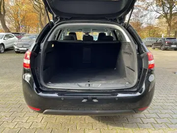 PEUGEOT 308 SW 1 5 BlueHDi EAT8 Allure Pack (Automatik)