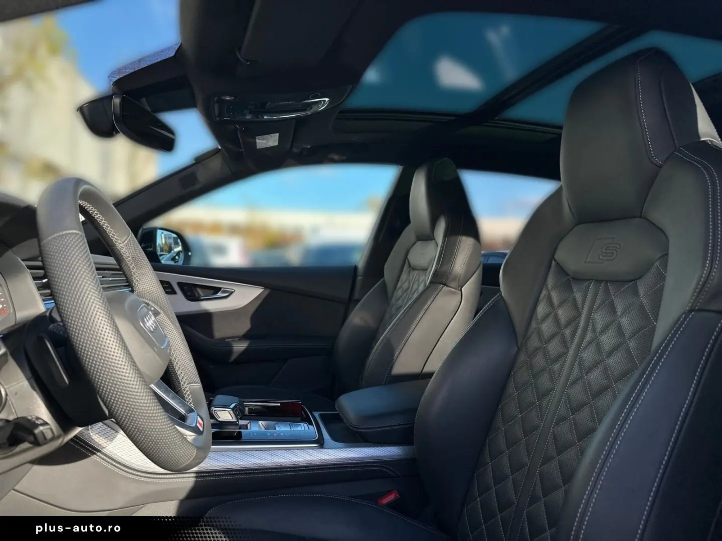 AUDI Q8 50 TDI QUATT MATRIX PANO AHK RAUTE LUFT 360