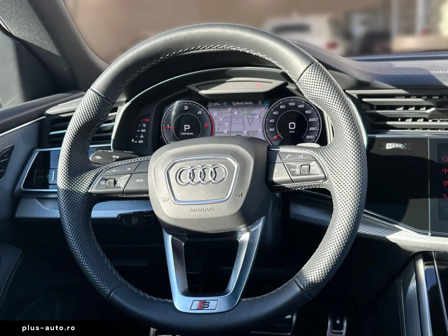 AUDI Q8 50 TDI QUATT MATRIX PANO AHK RAUTE LUFT 360