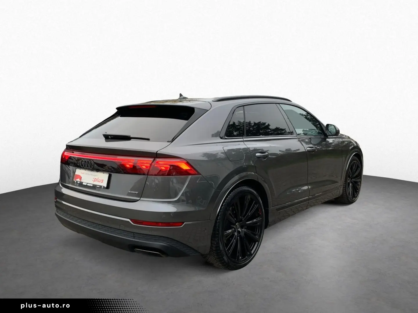 AUDI Q8 50 TDI QUATT S LINE MATRIX RAUTE AHK PANO B&O