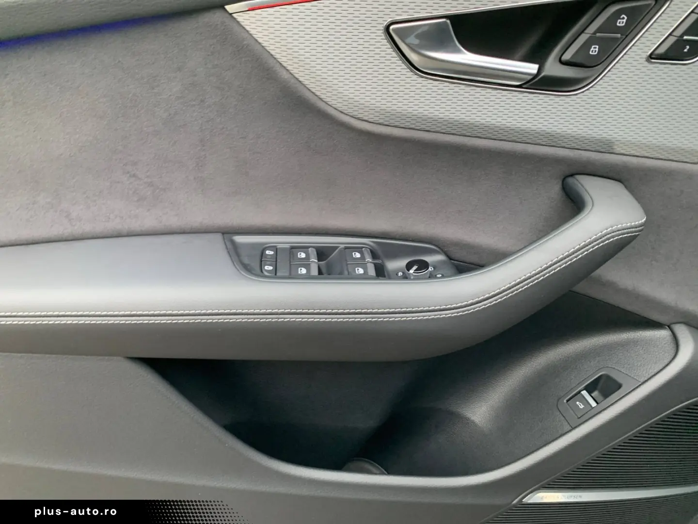 AUDI Q8 50 TDI QUATT S LINE MATRIX RAUTE AHK PANO B&O