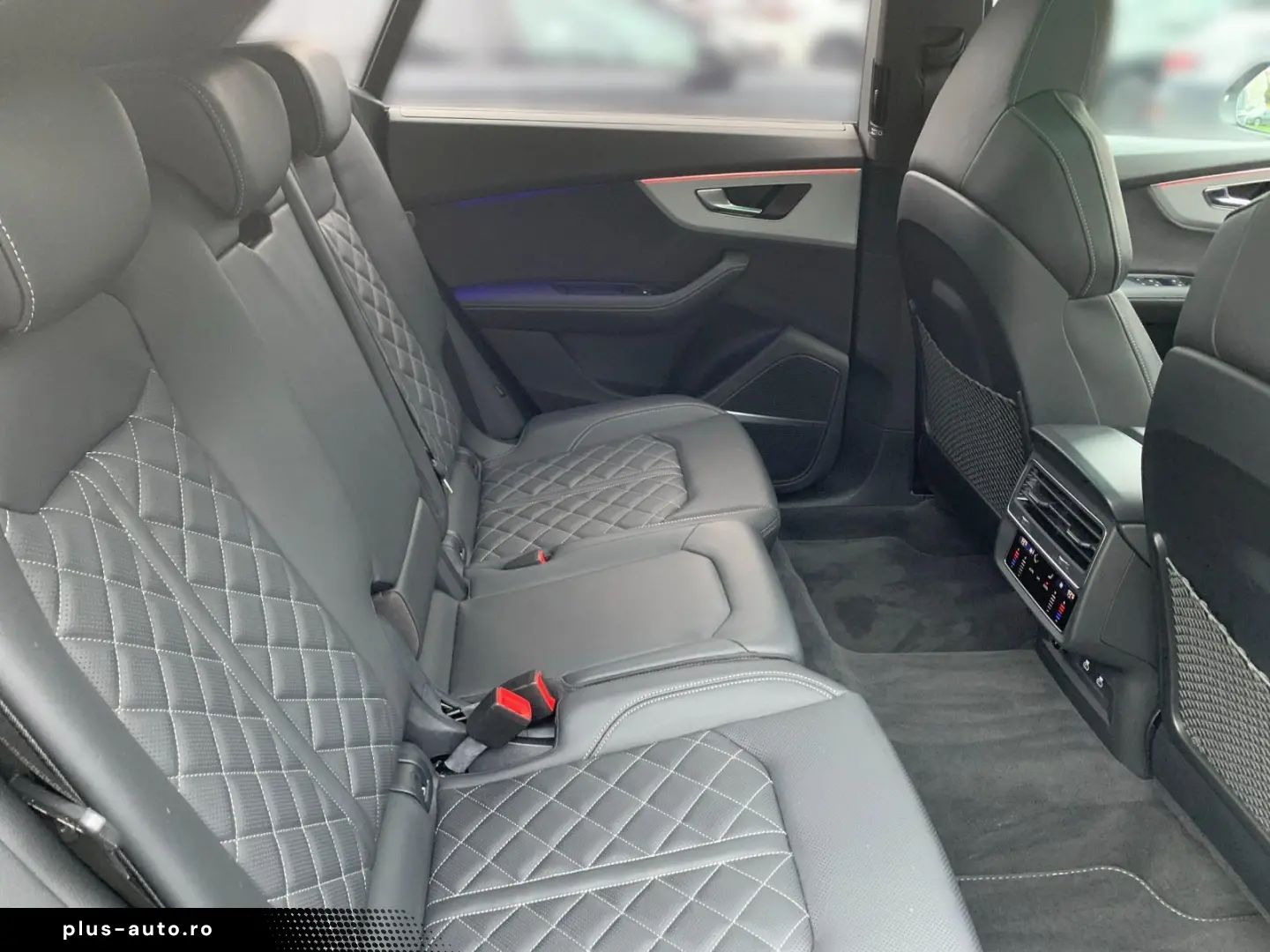 AUDI Q8 50 TDI QUATT S LINE MATRIX RAUTE AHK PANO B&O