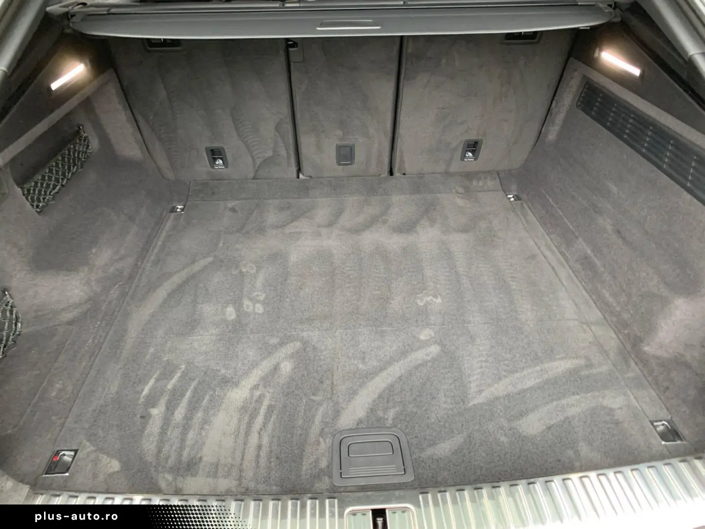 AUDI Q8 50 TDI QUATT S LINE MATRIX RAUTE AHK PANO B&O