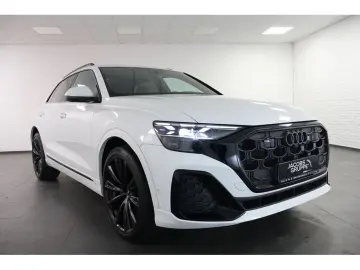 AUDI Q8 50 TDI quattro S line Navi Matrix HUD