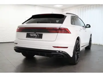 AUDI Q8 50 TDI quattro S line Navi Matrix HUD